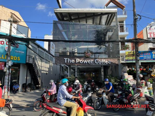 Sang nhượng quán cafe nằm mặt tiền đường Phan Huy Ích, phường 12, quận Gò Vấp.